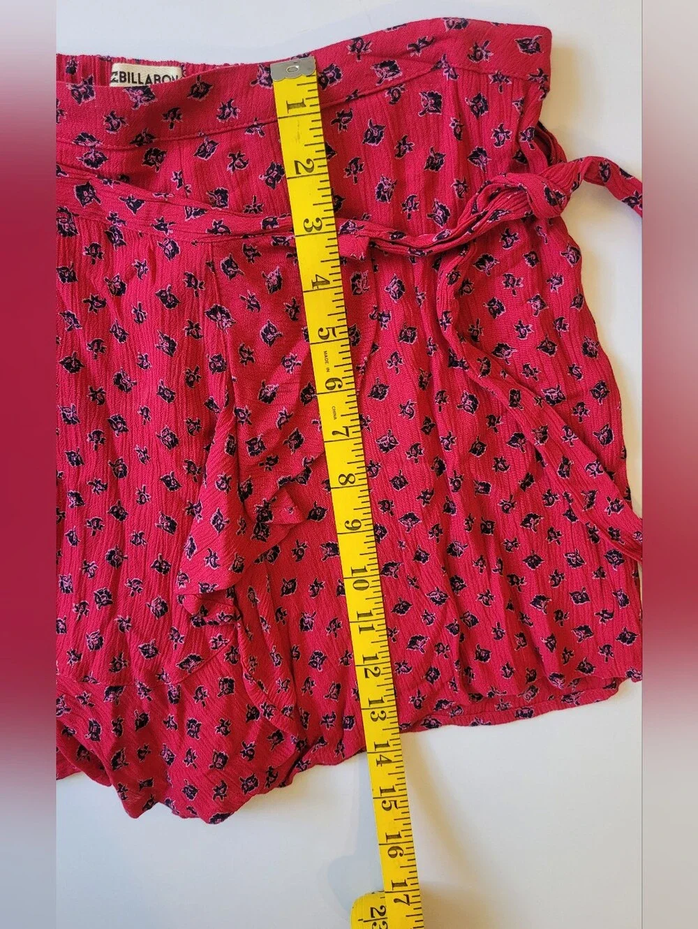 Billabong Red Floral Skirt Flirt Wrap Skort Mini Size Medium